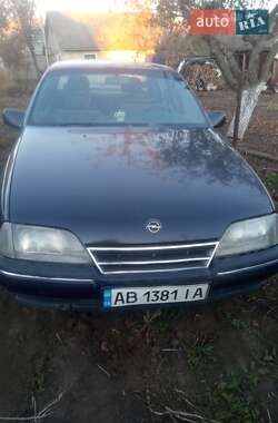Седан Opel Omega 1990 в 