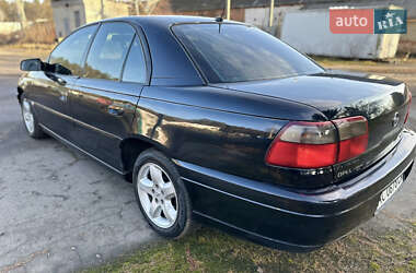 Седан Opel Omega 2003 в Луцьку