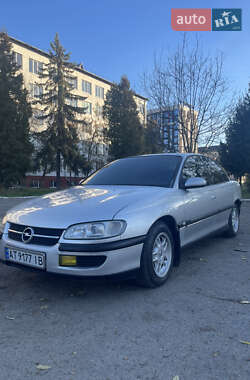 Седан Opel Omega 1998 в Івано-Франківську