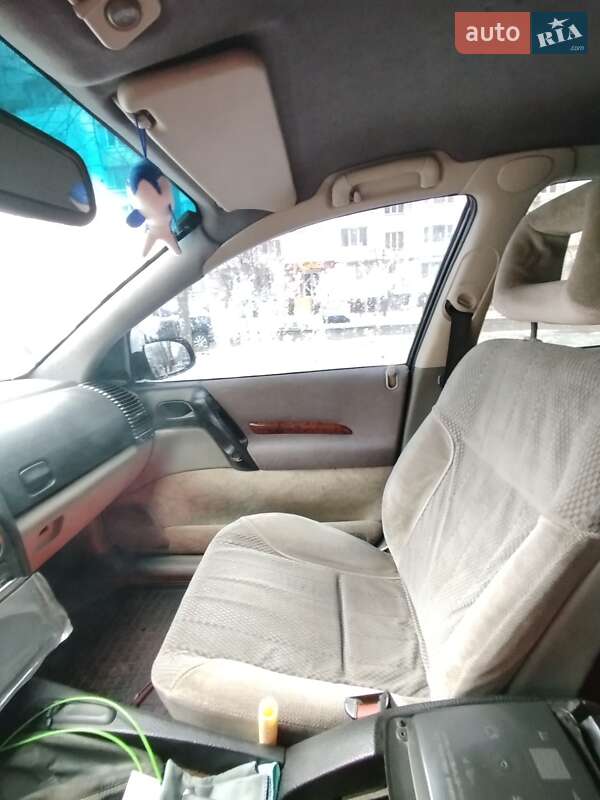 Седан Opel Omega 1996 в Черкассах