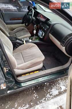 Седан Opel Omega 1996 в 