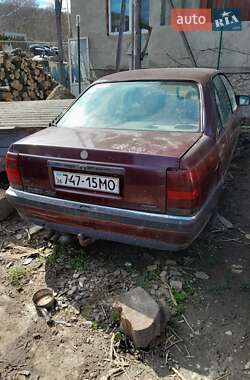 Седан Opel Omega 1991 в Кіцмані