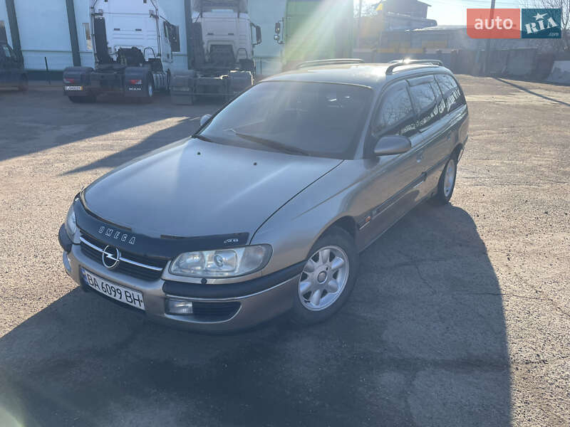 Универсал Opel Omega 1996 в Александрие
