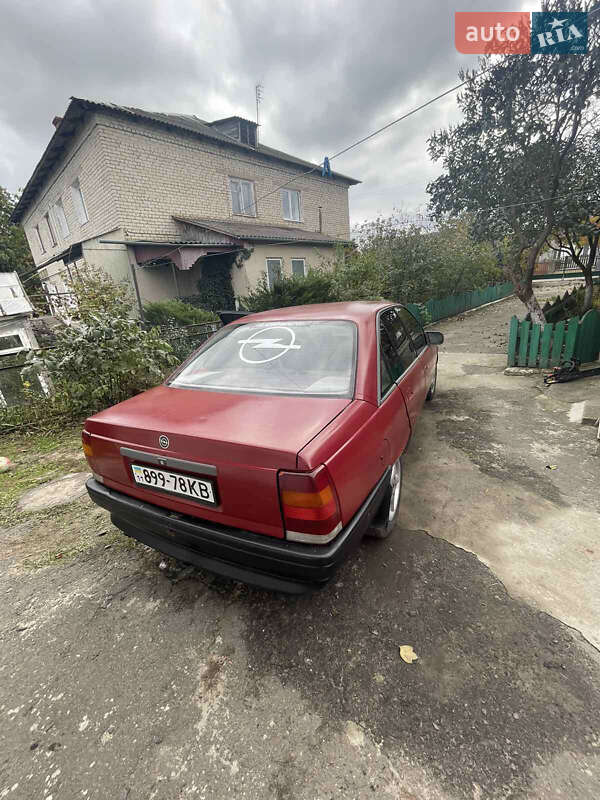 Седан Opel Omega 1988 в Березному