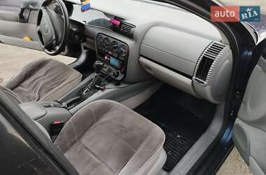 Седан Opel Omega 1994 в 
