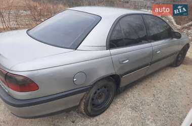Седан Opel Omega 1995 в 