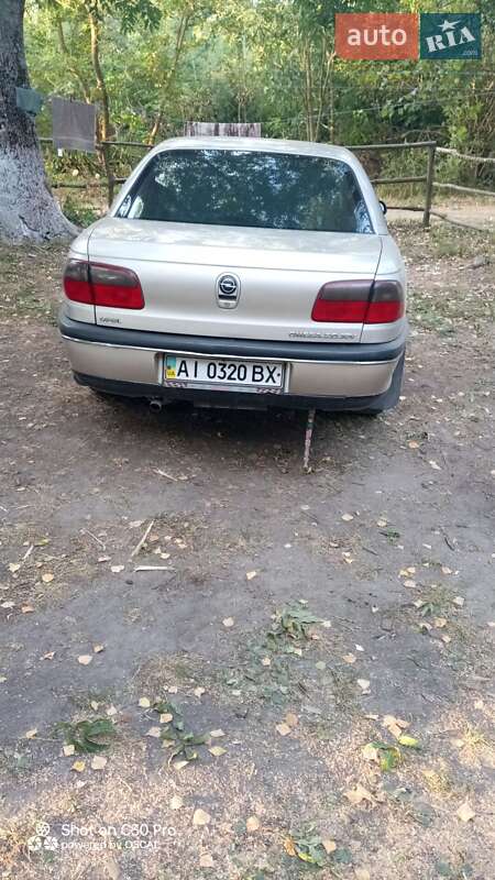 Седан Opel Omega 1995 в Житомире