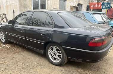 Седан Opel Omega 1995 в 