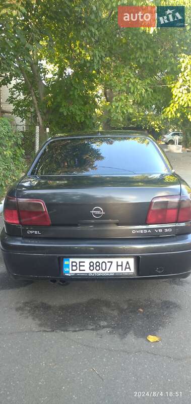 Седан Opel Omega 1999 в Николаеве