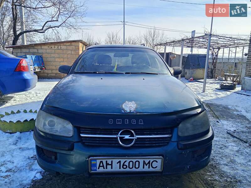 Универсал Opel Omega 1995 в Краматорске