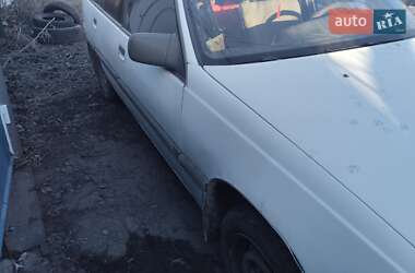 Седан Opel Omega 1988 в 