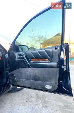 Седан Opel Omega 1995 в 