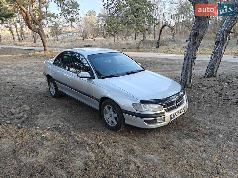 Седан Opel Omega 1997 в 