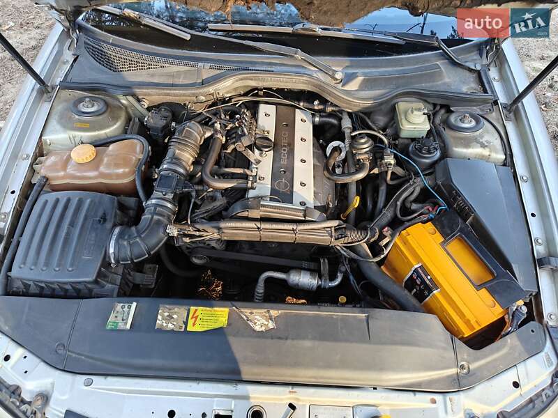 Седан Opel Omega 1997 в Дніпрі
