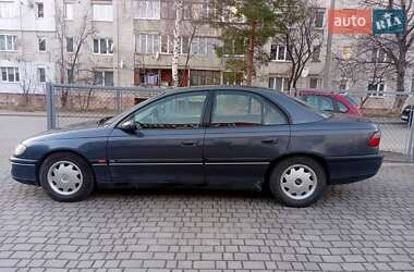 Седан Opel Omega 1996 в Бориславі