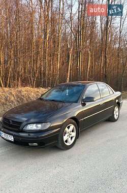 Седан Opel Omega 2001 в Львове