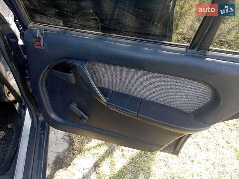 Седан Opel Omega 1988 в Миколаєві фото 9 Седан Opel Omega 1988 в Миколаєві