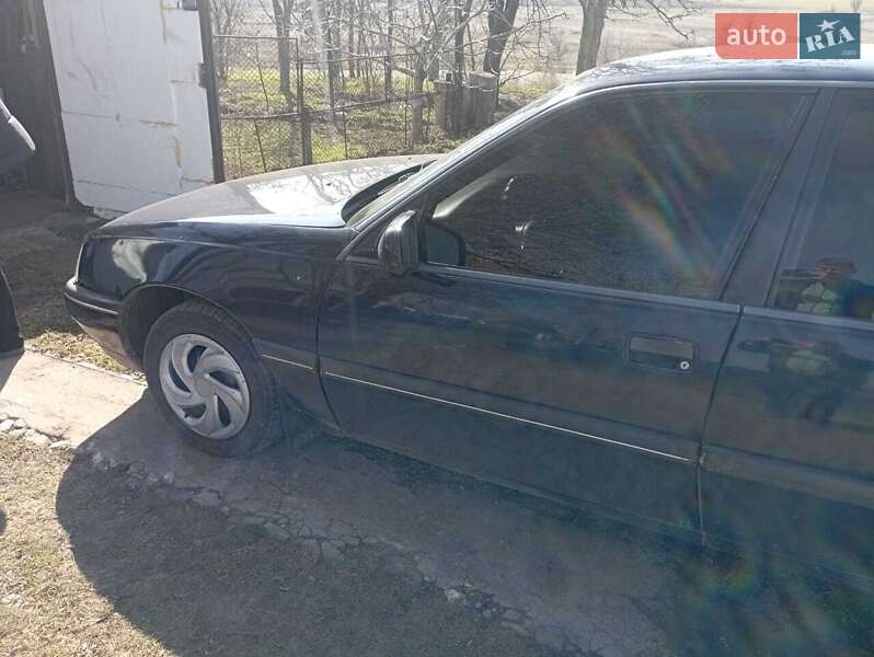 Седан Opel Omega 1988 в Миколаєві фото 7 Седан Opel Omega 1988 в Миколаєві