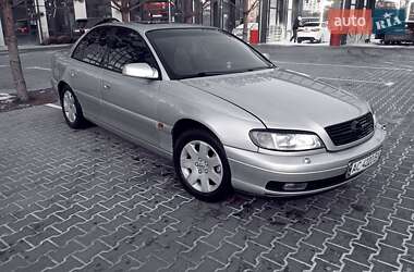Седан Opel Omega 2000 в Рівному