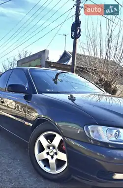Opel Omega 2003