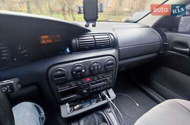 Седан Opel Omega 1998 в 
