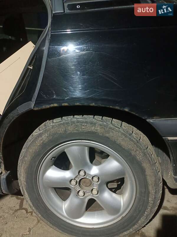 Седан Opel Omega 1998 в Кам'янському