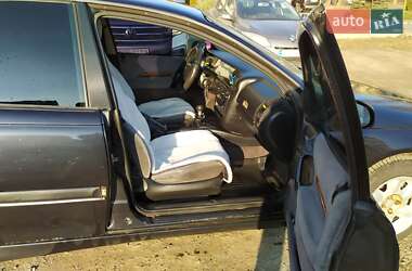 Седан Opel Omega 1995 в 