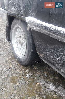Седан Opel Omega 1989 в 