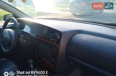 Седан Opel Omega 2002 в 