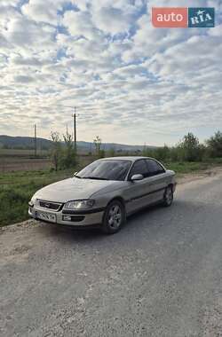 Седан Opel Omega 1996 в Бережанах