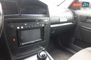 Универсал Opel Omega 2000 в 