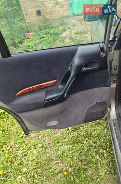 Седан Opel Omega 1998 в 