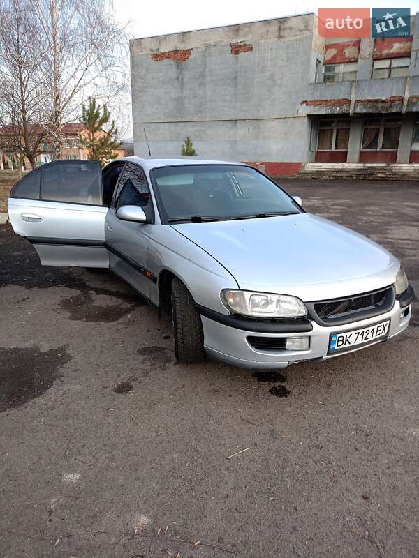 Opel Omega 1999