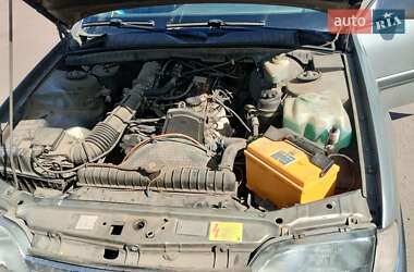 Седан Opel Omega 1992 в 