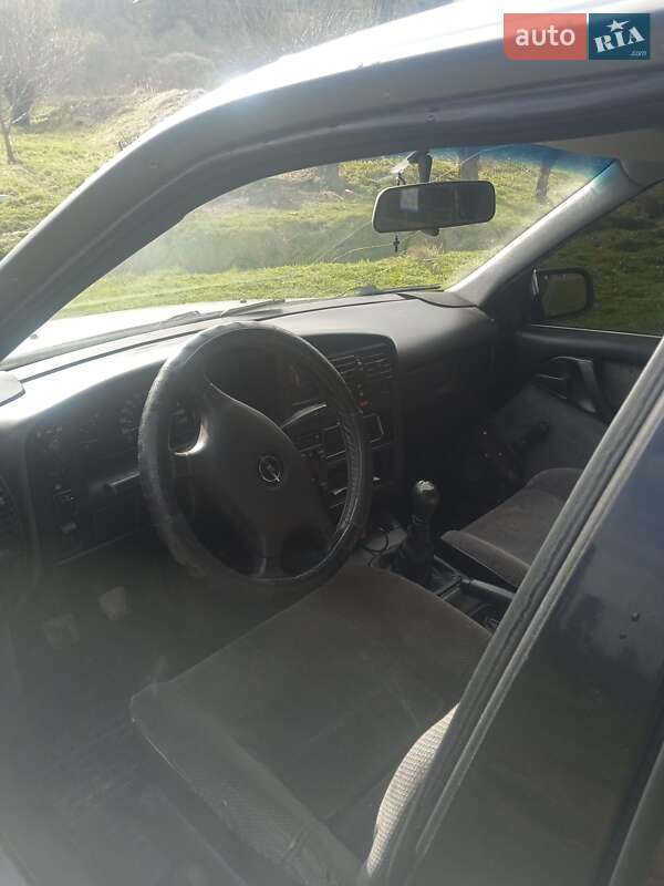 Универсал Opel Omega 1991 в Сколе