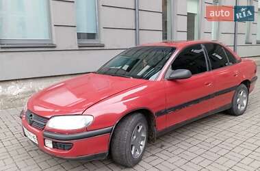 Седан Opel Omega 1996 в Львове