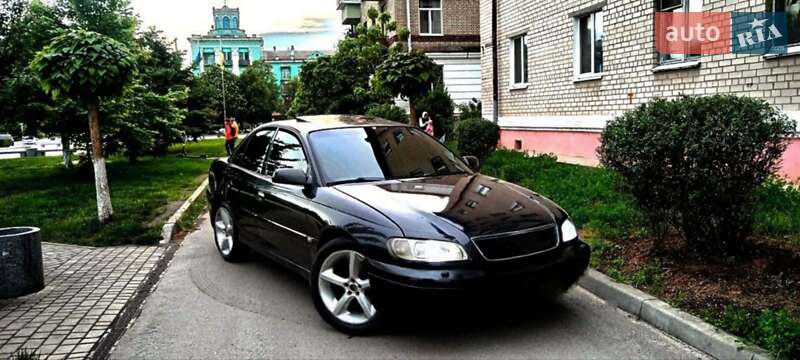 Opel Omega 2003