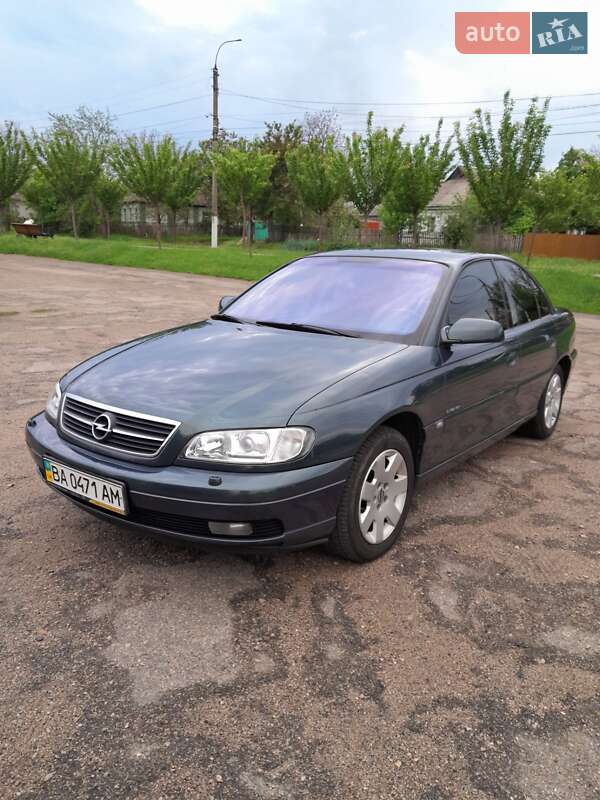 Седан Opel Omega 2001 в Кам'янці