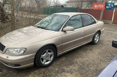 Седан Opel Omega 2000 в Киеве