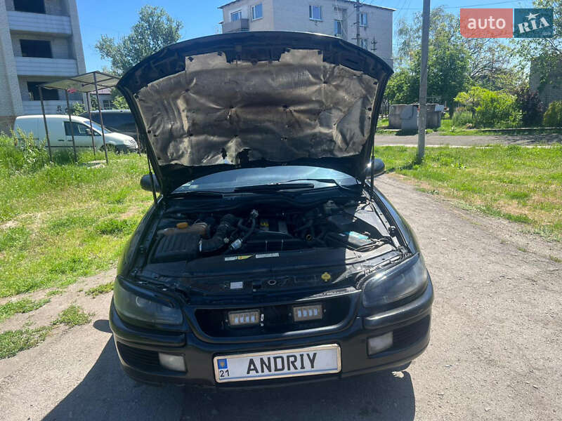 Седан Opel Omega 1996 в Староконстантинове