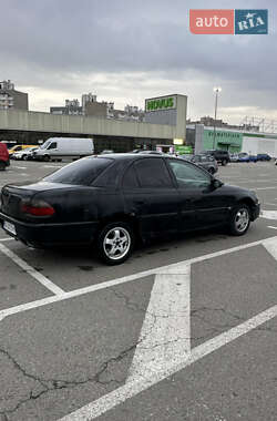 Седан Opel Omega 1995 в 