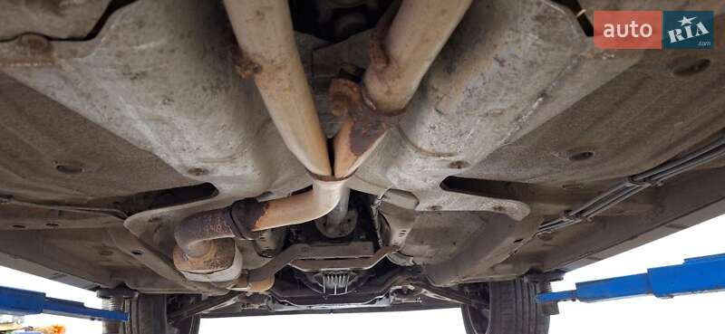 Седан Opel Omega 2001 в Павлограді