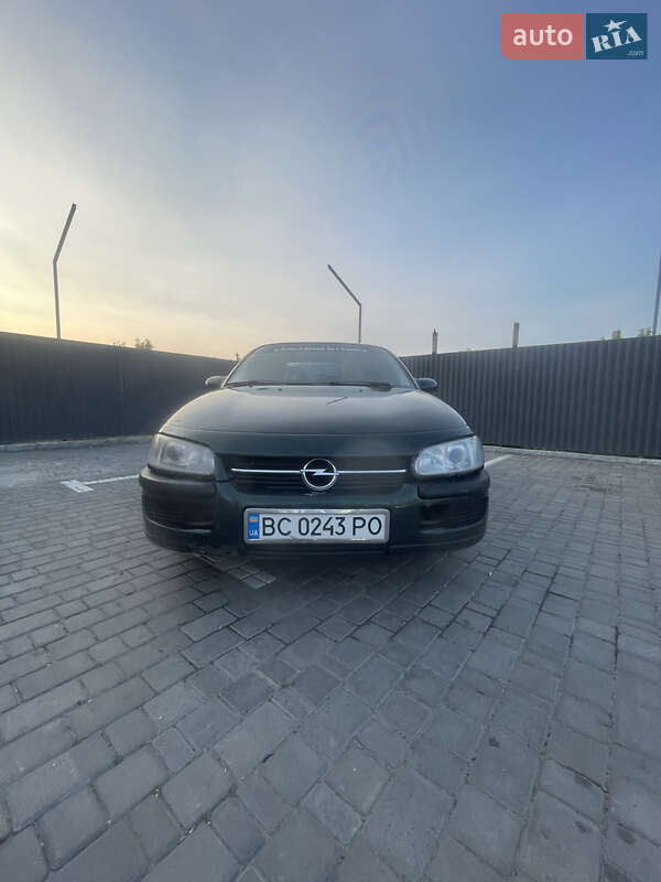 Седан Opel Omega 1996 в Рівному