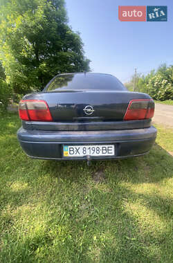 Седан Opel Omega 2003 в Хмельницькому