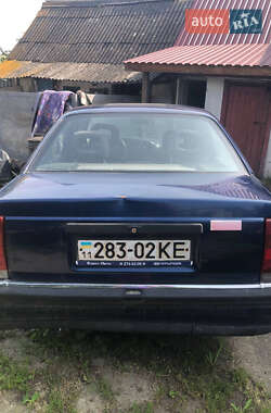 Седан Opel Omega 1994 в Корсуне-Шевченковском