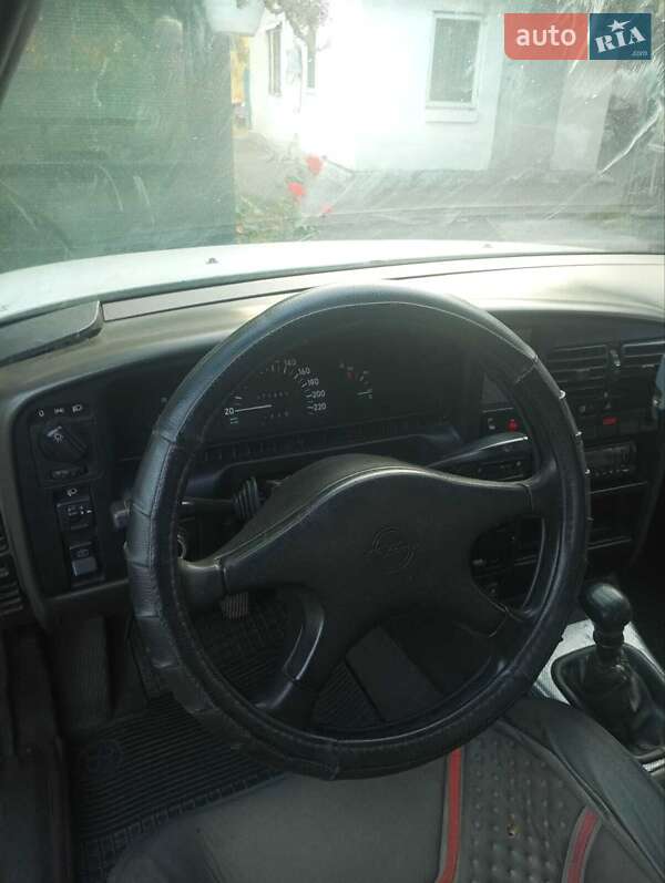 Седан Opel Omega 1989 в Диканьці фото 7 Седан Opel Omega 1989 в Диканьці