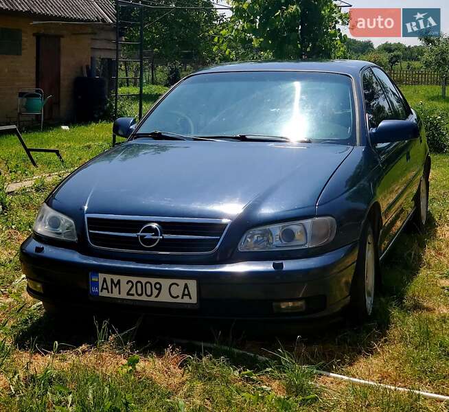Opel Omega 2000