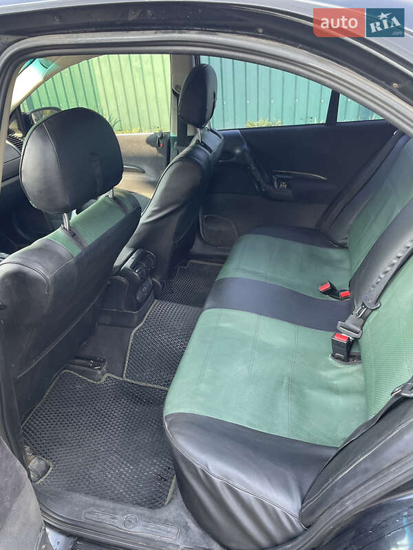 Седан Opel Omega 1999 в Дніпрі