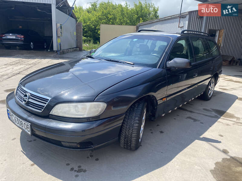 Opel Omega 2000