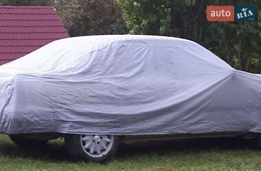 Седан Opel Omega 1987 в Надворной